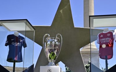 2026-05-28t093752z-2082386089-up1em5s0qr2wr-rtrmadp-3-soccer-champions-psg-ars-trophy