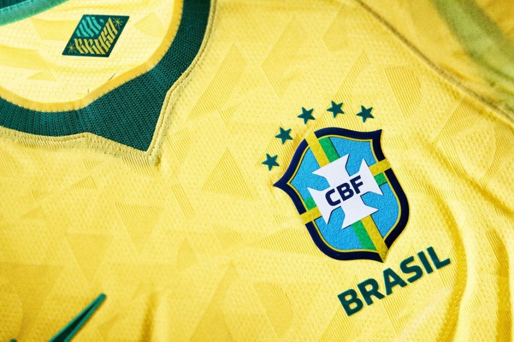 nike-football-x-brasil-home-kit-details-low-iii