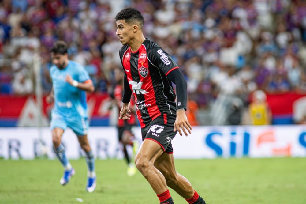 victor-ferreira-54877.jpg